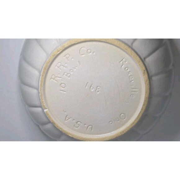 Roseville Ohio Pottery 10 Inch 891 White Mixing/Serving Bowl 1940s Rare Find - Picture 5 of 7